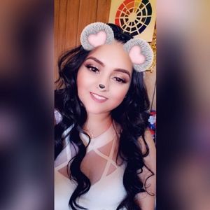 Meet your Posher, Kimberly